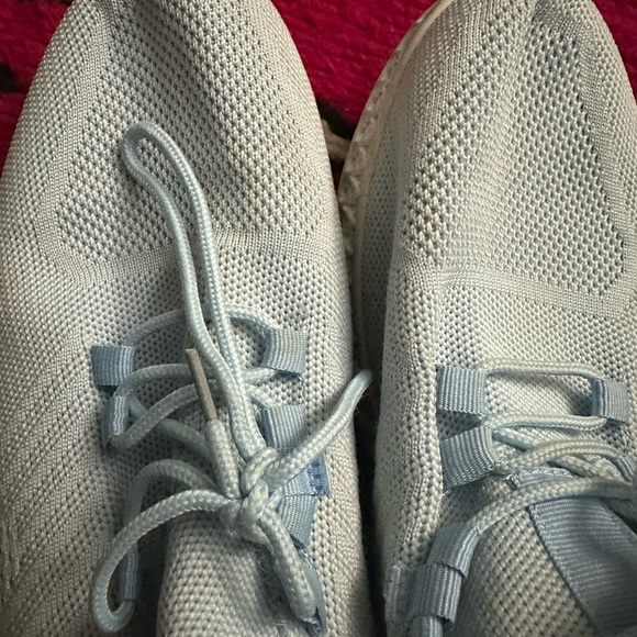 Mens runners in size 13 - Picture 4 of 13